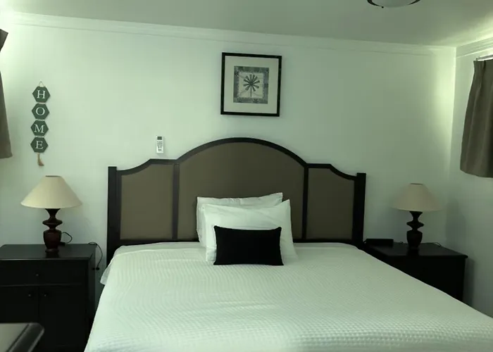 Holiday Isles Resort